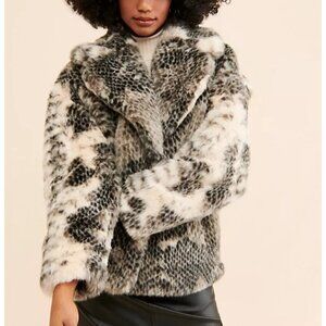 Women's Faux Fur Leopard Print Jacket